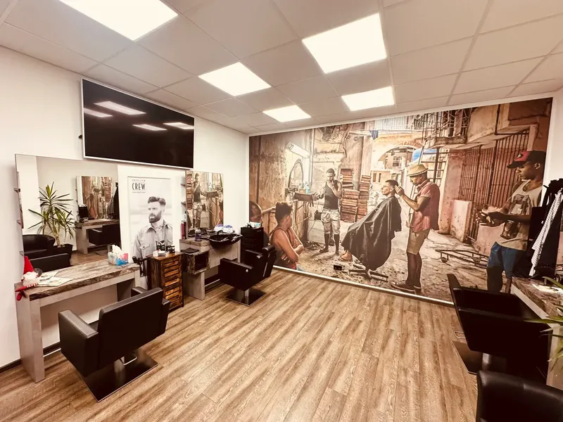 Salon Meißen mit Fototapete und Bedienplätzen